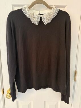 Sioni Black Sweater with White Embellished Lace Collar